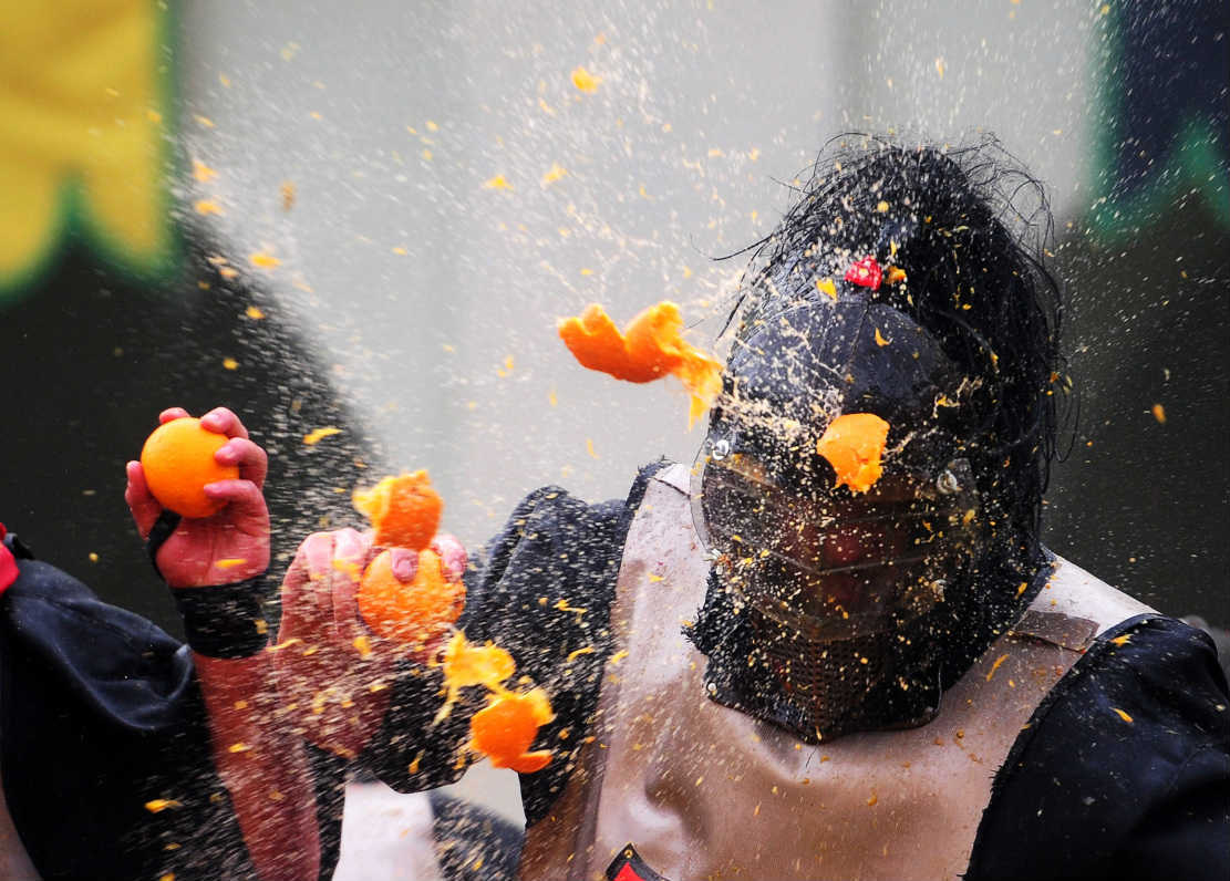 battle-of-oranges-resized.jpg