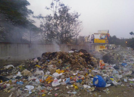Ghaziabad Continues to Burn Garbage