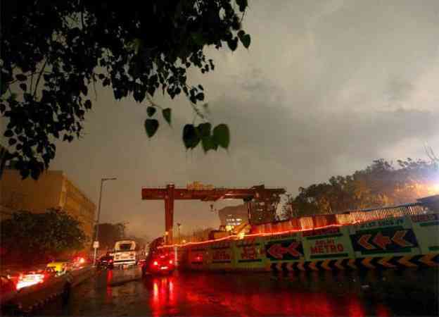 Delhi thunderstorm