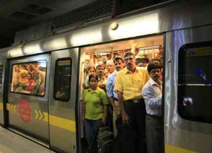 6 Things To Expect Inside Delhi Metro During Monsoon