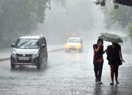 Rain to continue in Delhi for another 24 hours | Skymet Weather Services