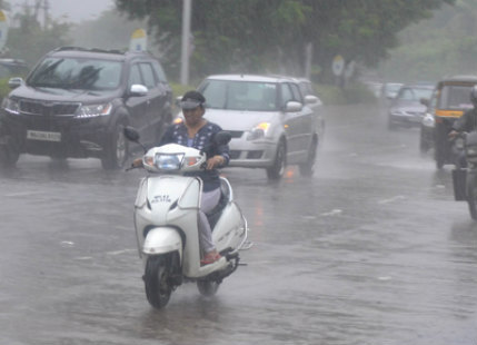 Light unseasonal rain in Madhya Maharashtra | Skymet Weather Services