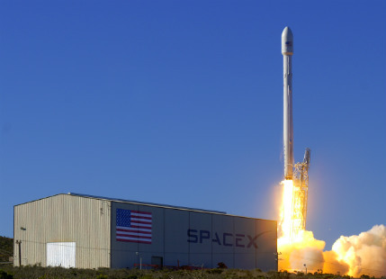 SpaceX lands rocket