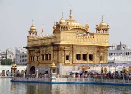 Air Pollution dimming the Golden Temple glow