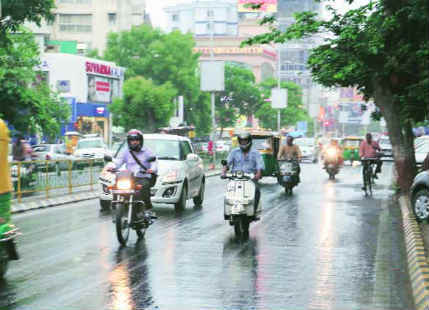 Gujarat Rain Featured