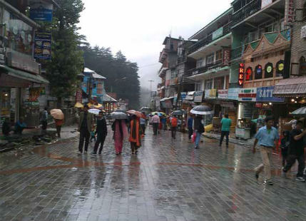 Intermittent Rainfall to continue over Hills of North India