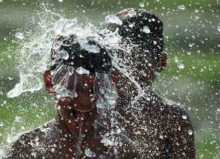 Scorching summer heat grips Ahmedabad, Indore; no relief soon