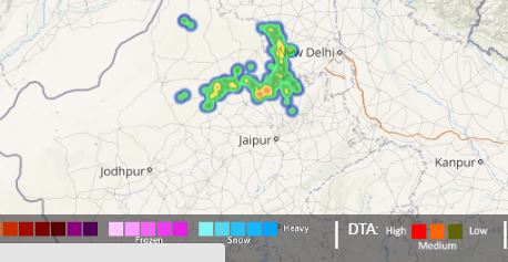 lightning in delhi