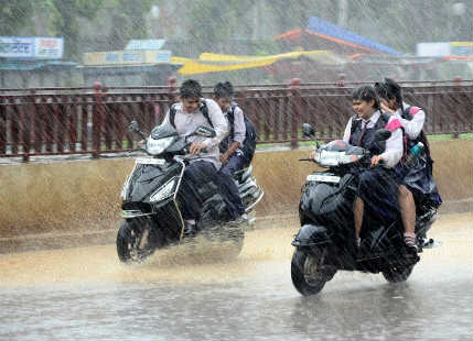 Rain in Raipur Chhattisgarh