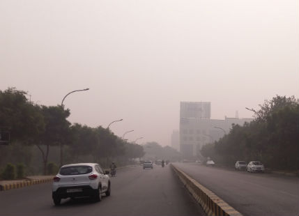 Delhi pollution Smog in Delhi