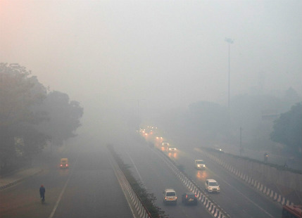 Smog in Delhi continues to choke gas chamber capital; odd even back again