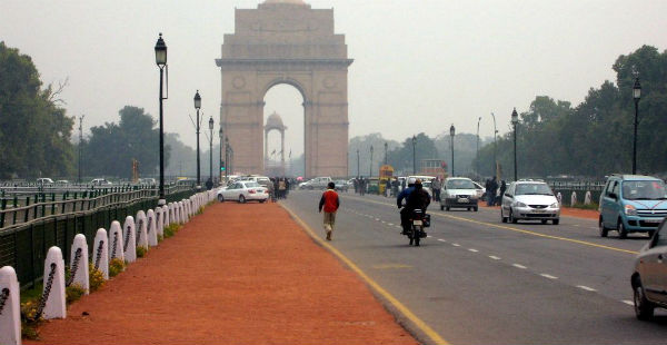 Delhi gradual increase in temperature