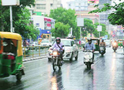 Ahmedabad, Surat, Rajkot to witness rains next week
