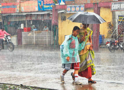 [Hindi] Winter rains drench parts of MP, Rajasthan, relief from chilly ...