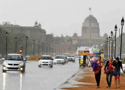 Rain in Delhi on Valentines Day