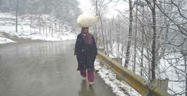 Rain in Jammu and Kashmir - DailyHunt 600