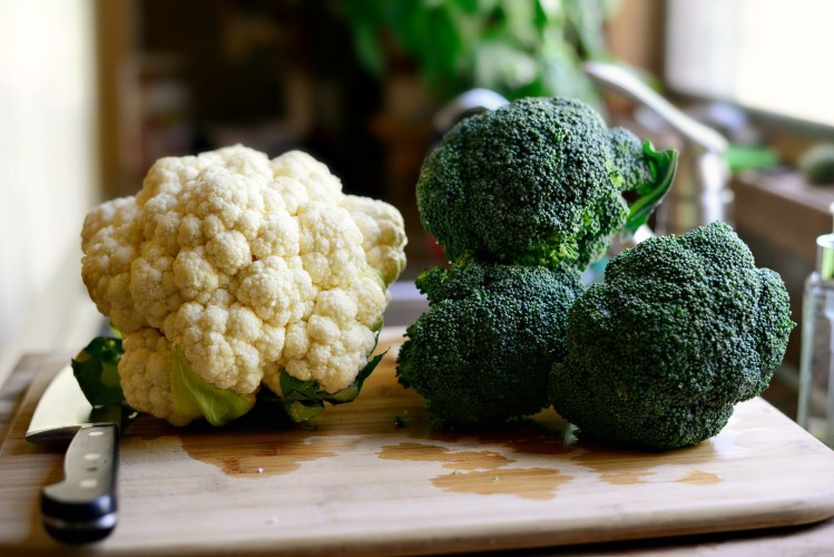 Roasted-Broccoli-Cauliflower-Soup-l-SimplyScratch.com-1
