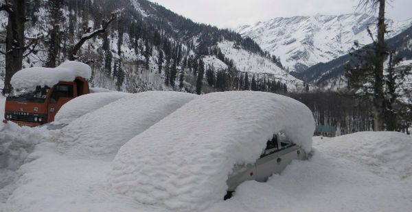 Heavy snowfall in himachal-Sun post 600