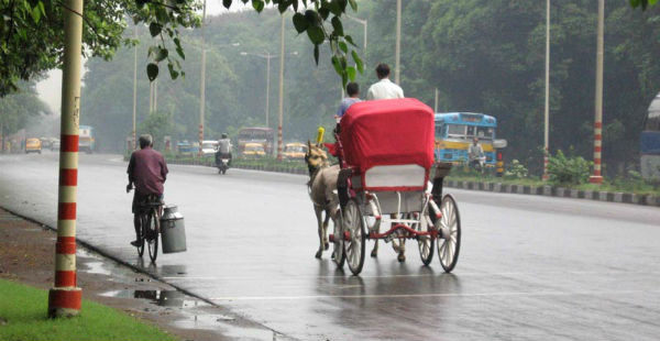 Rain in Kolkata_Pinterest 600