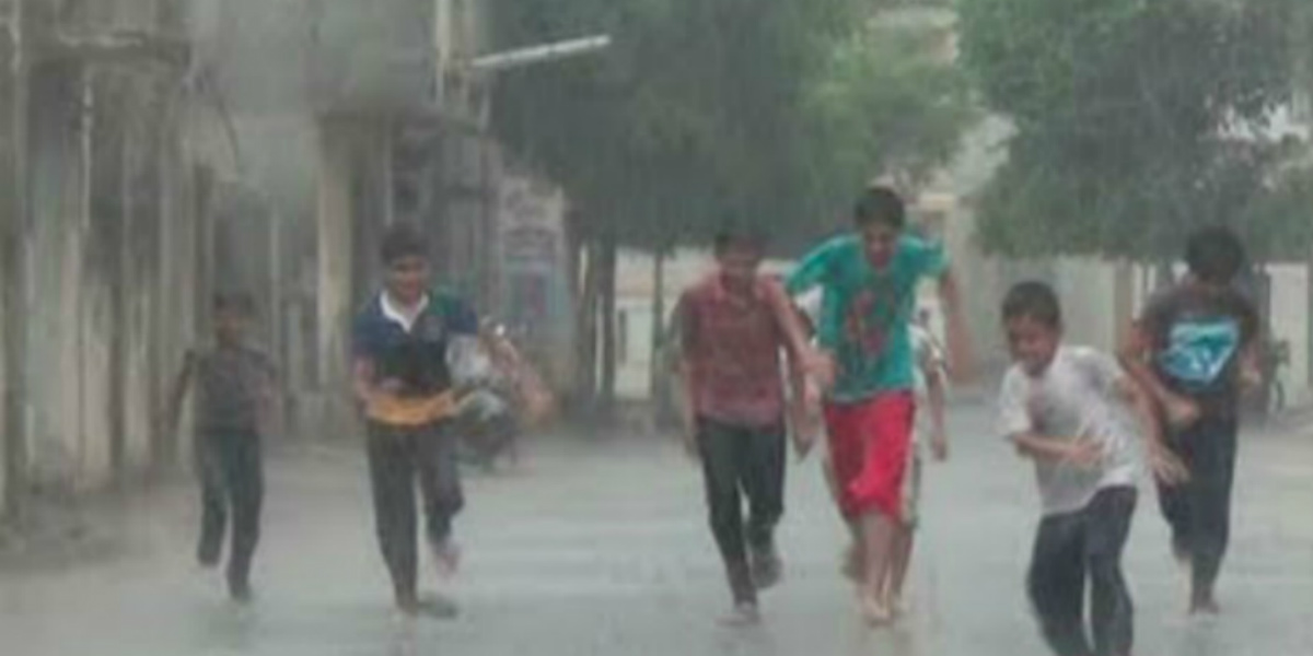 Cyclone Vayu in Gujarat