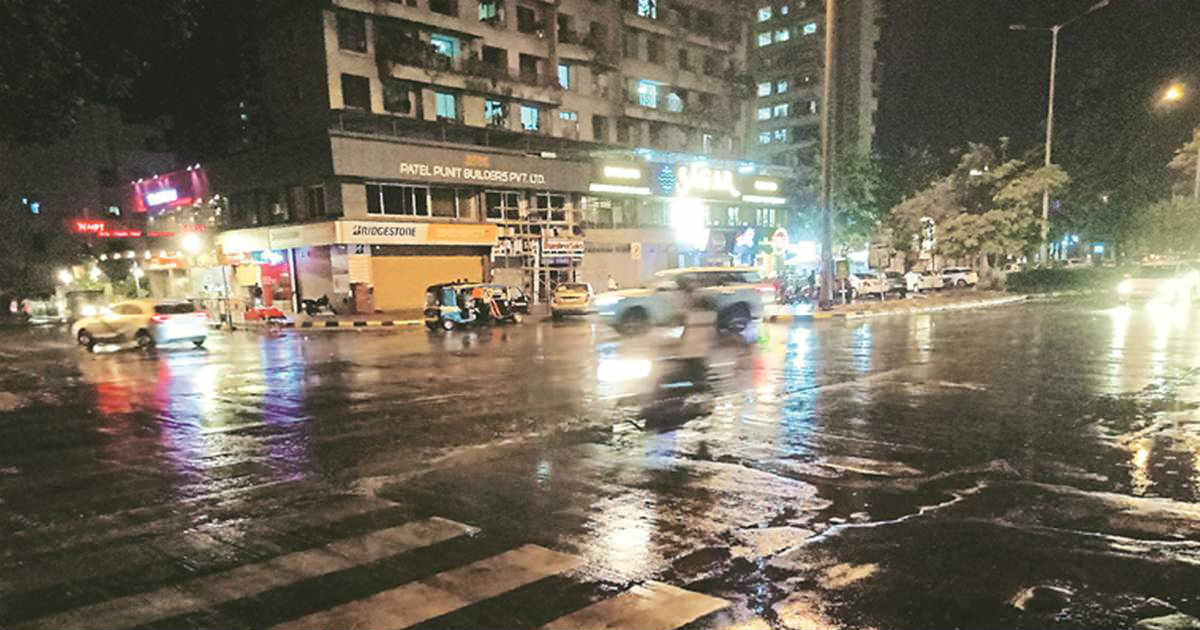 Intense Rains in Mumbai in wake of Cyclone Vayu