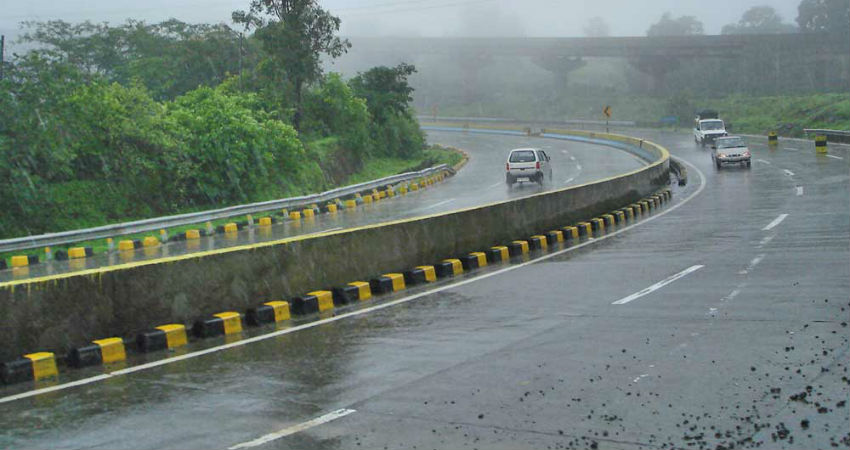 Pune banglore highway 