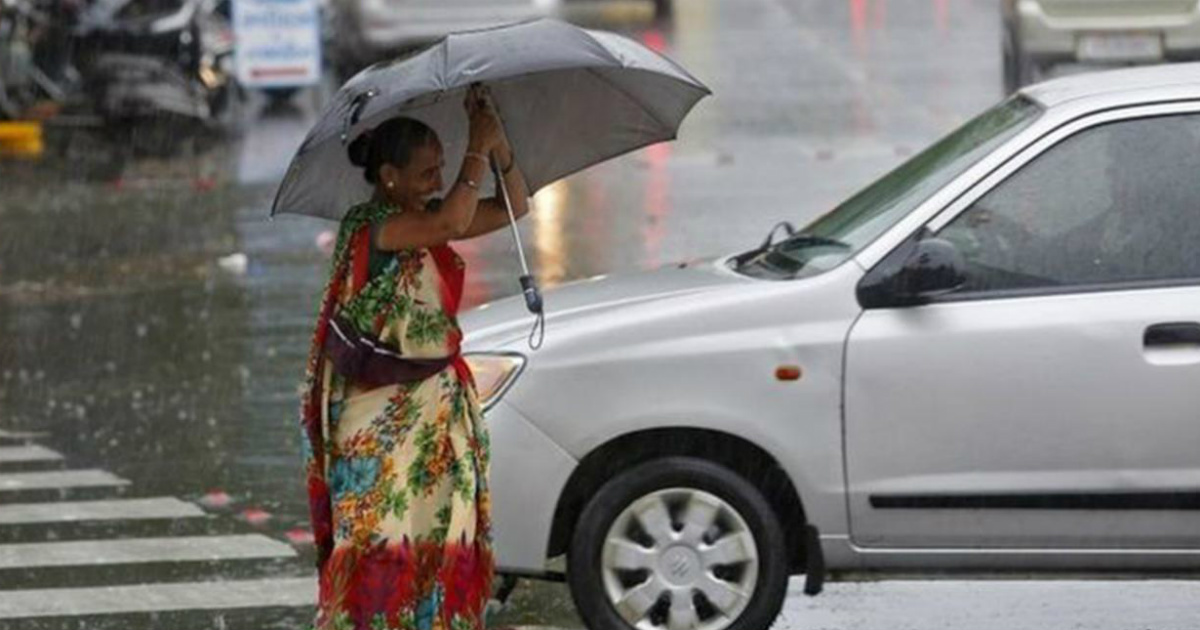 rain in Gujarat umbrella