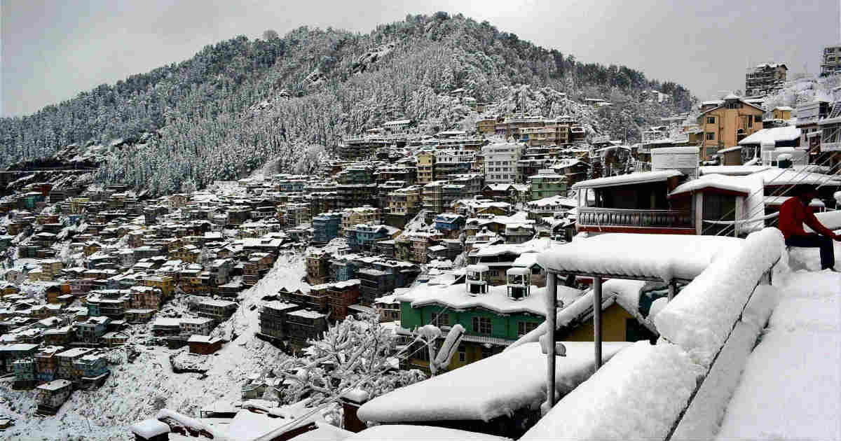 Snow in Kashmir