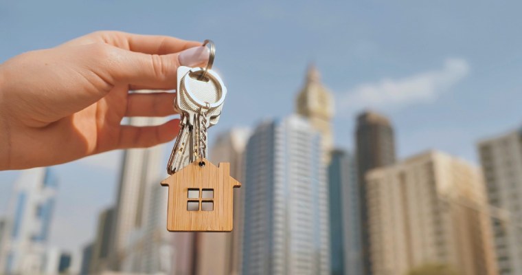 buying real estate in the UAE