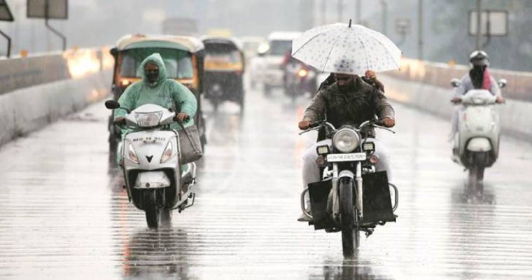 New Delhi Normal Life Affected in Delhi-NCR Due to Rain