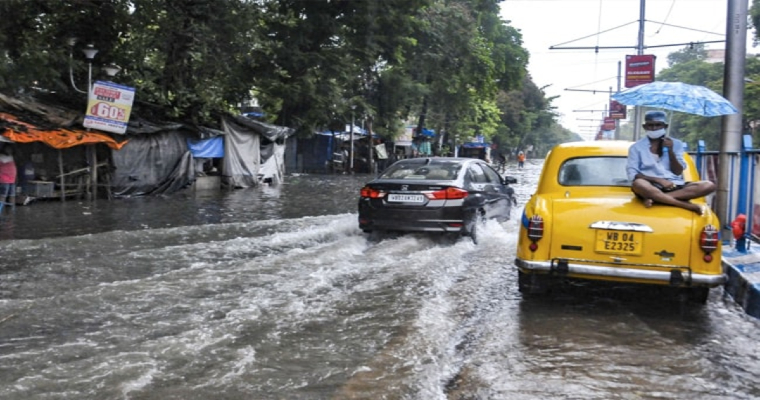 Monsoon 2023 has 11 days to make up 19% shortfall in Kolkata, 11% in West  Bengal