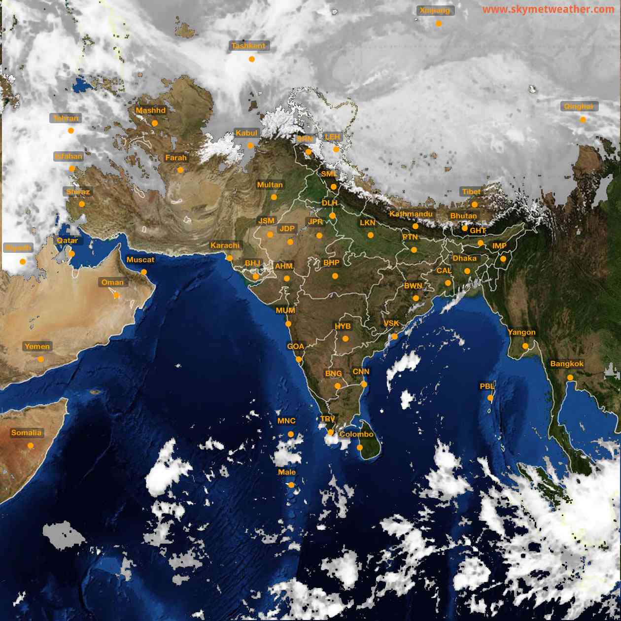 Latest INSAT Weather Satellite Image of India - Infrared Map - 04:00 IST on 8 December 2025