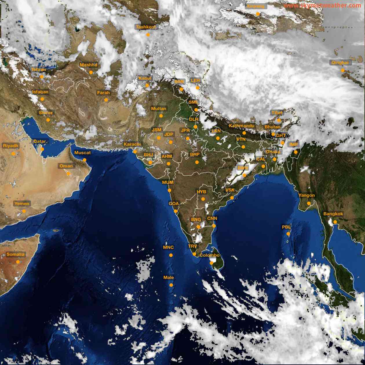 Latest INSAT Weather Satellite Image of India - Infrared Map - 17:00 IST on 5 April 2026