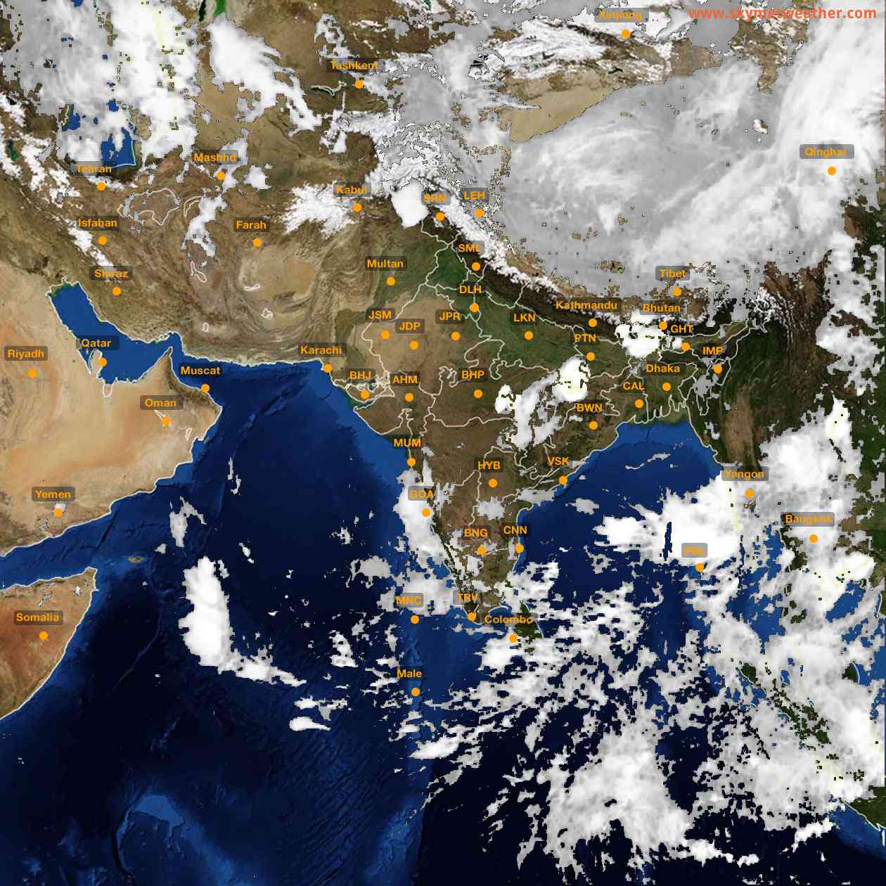 Latest INSAT Weather Satellite Image of India - Infrared Map - 01:00 IST on 17 May 2026