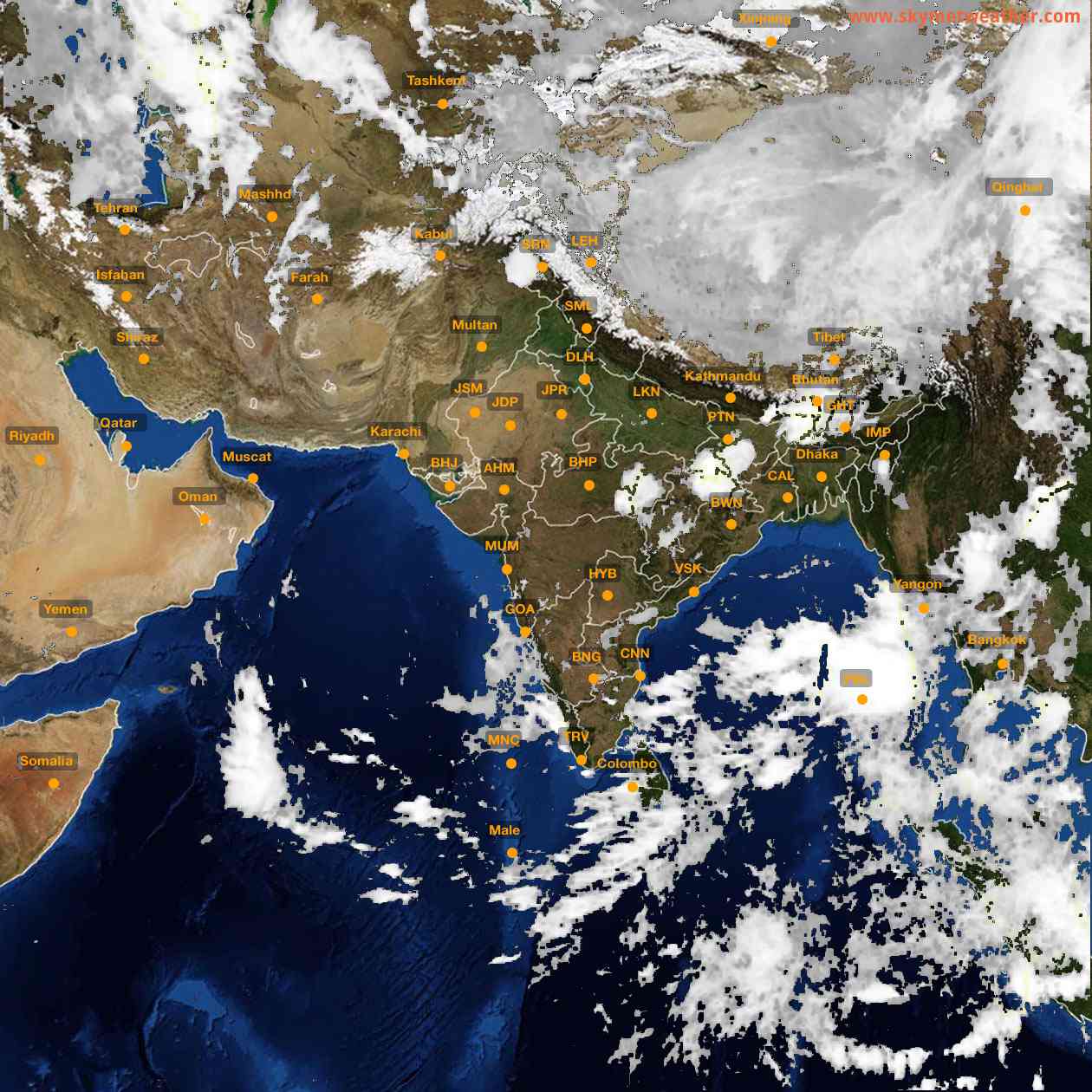 Latest INSAT Weather Satellite Image of India - Infrared Map - 04:00 IST on 17 May 2026